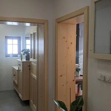 Apartman692 *
